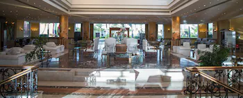 Amwaj Oyoun Resort & Spa
                            
                                Fırsat Oteli