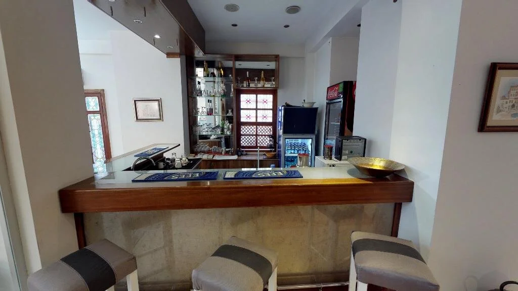 Argos Hotel (+16 Adult Only)
