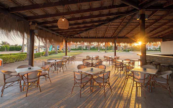 Aurora Oriental Resort
                            
                                Fırsat Oteli