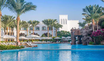 Baron Palms Resort Sharm El Sheikh
                            
                                Fı