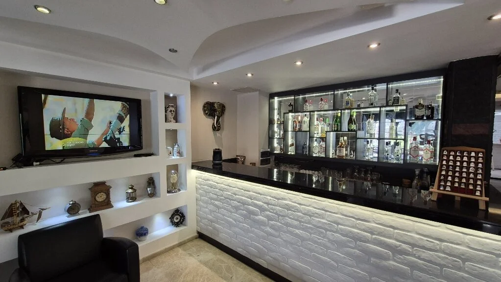 Best Smyrna Otel Kuşadası