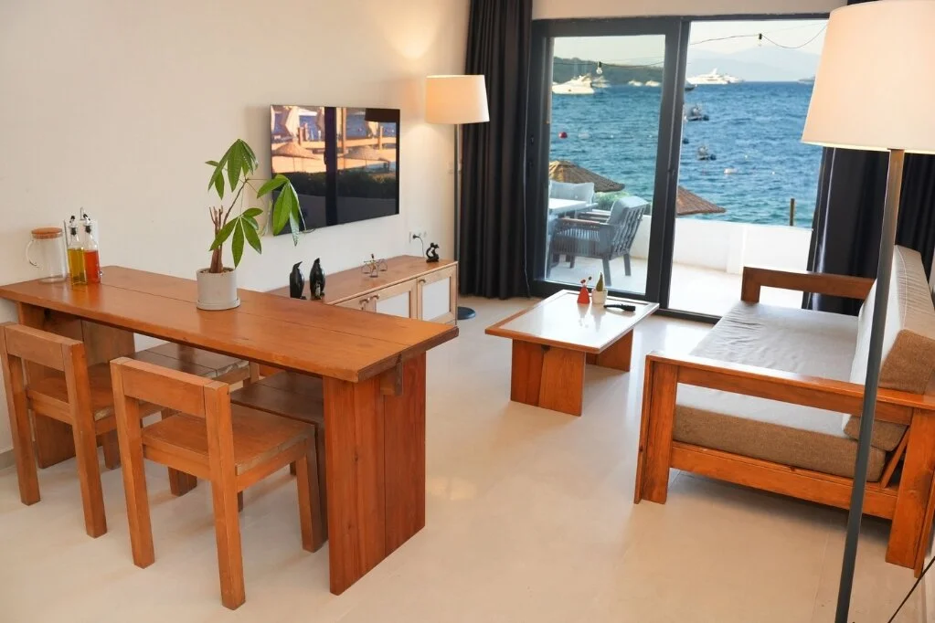 Daphnis Hotel