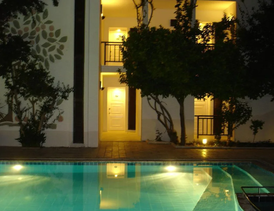 Ece Hotel