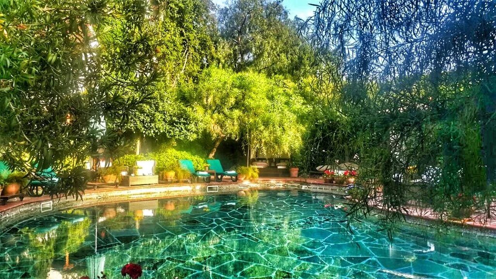 El Vino Hotels & Suites