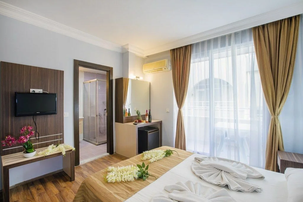 Hawaii Suite Beach Hotel