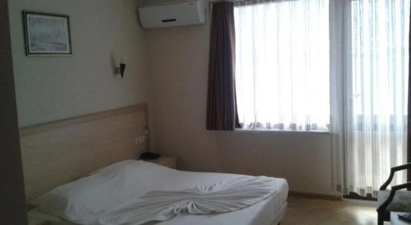Kaunos Otel