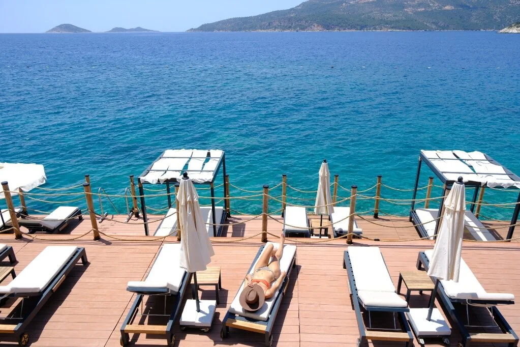 Lures Hotel Adults Only +16