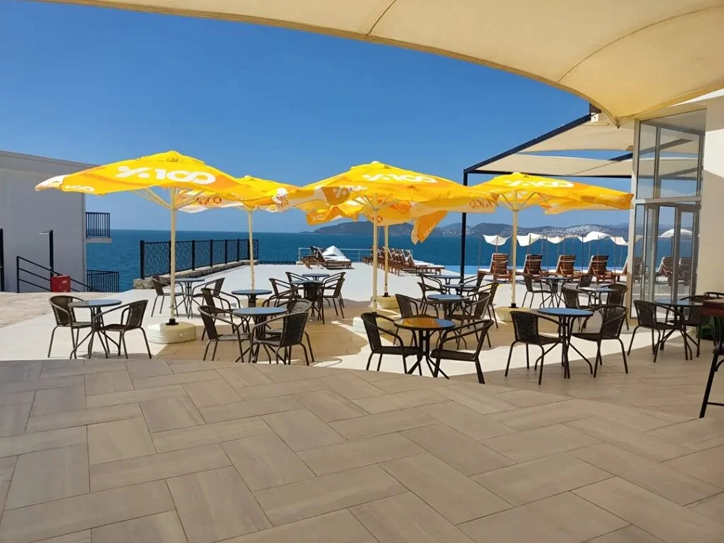 Ni Marin Hotel