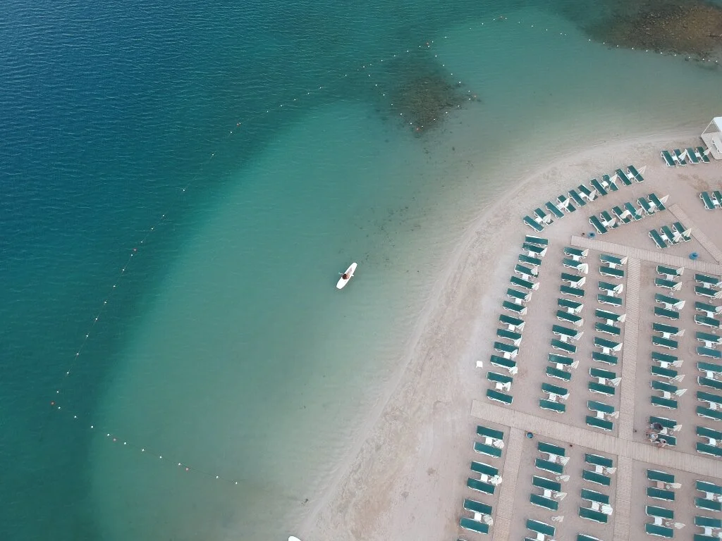 S3 Seahorse Hotel & Beach Club