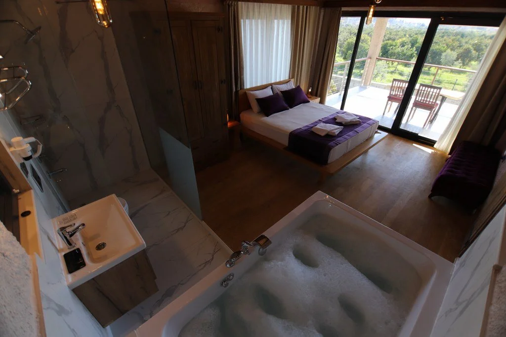 Volans Suites