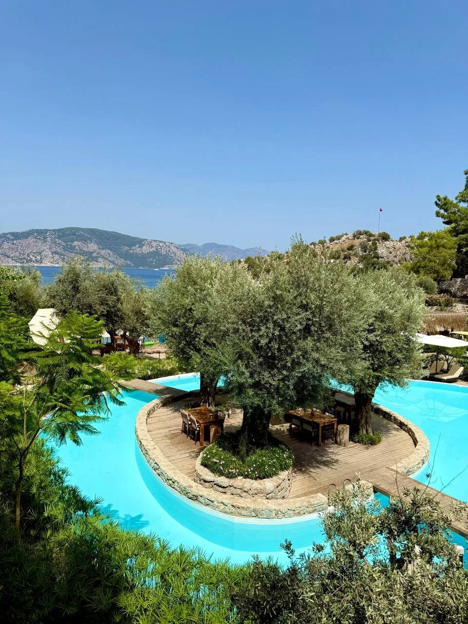 Z-Villas Beach Hotel