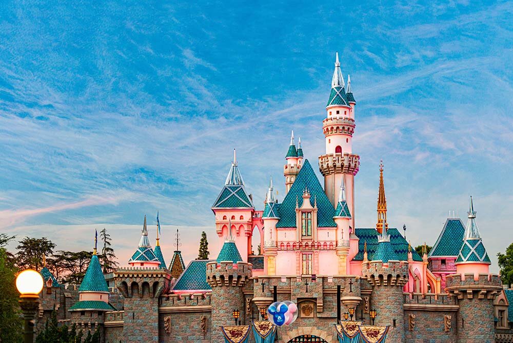 Paris & Disneyland Rüyası Turu - İzmir Hareketli - Sunexpress Havayolları ile 4 Gece