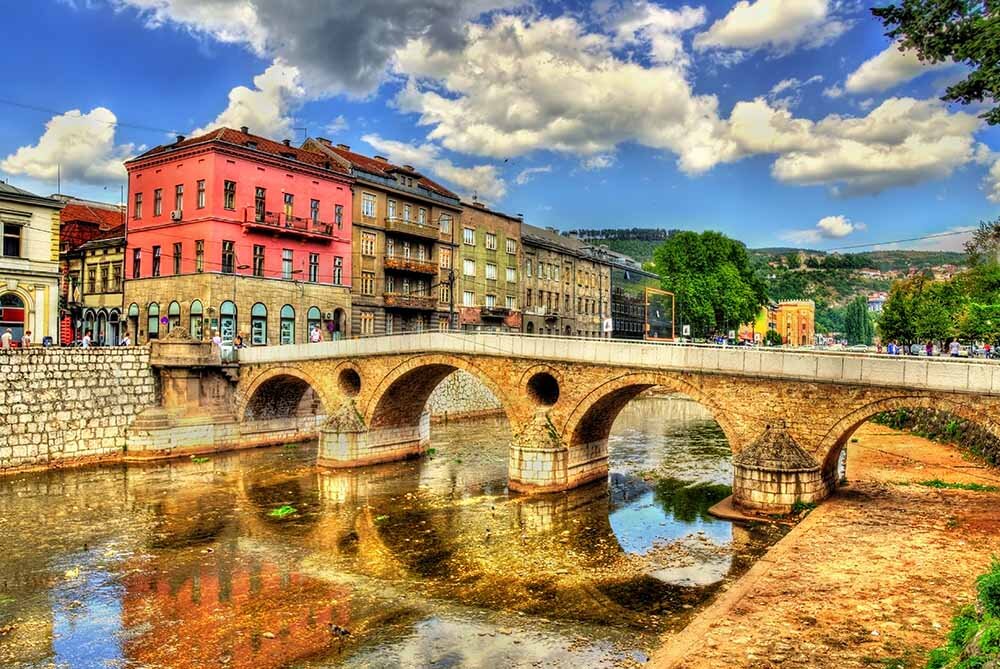 Bosna & Karadağ & Arnavutluk Turu - Pegasus Havayolları İle 3 Gece 5 gün (SJJ-TIA)