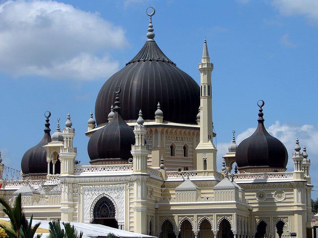 Orta Avrupa ve Hallstat 5 Ülke Turu - Ankara Hareketli - Ajet Havayolları İle 6 Gece (VIE-BER)